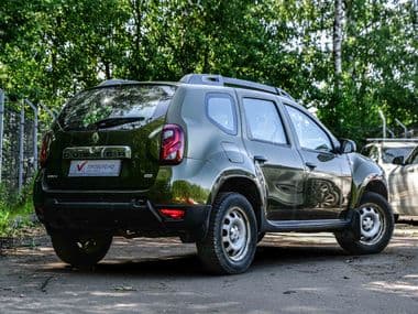 Renault Duster 2016 года, 62 282 км - вид 2