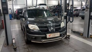 Mitsubishi Outlander 2006 года, 278 000 км - вид 2