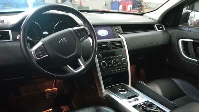 Land Rover Discovery Sport, 2017 - вид 4