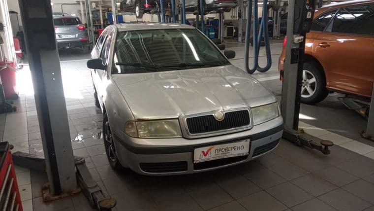 Skoda Octavia 2008 года, 302 385 км - вид 2