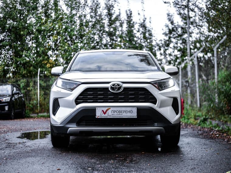 Toyota RAV4, 2022 - вид 2