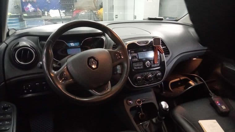 Renault Kaptur, 2018 - вид 4