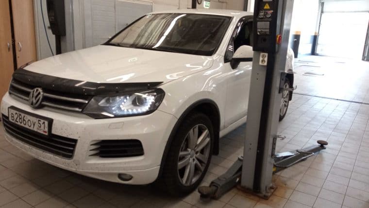 Volkswagen Touareg, 2012