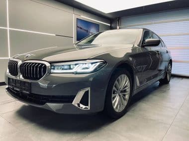 BMW 5 серия 2020 года, 80 855 км - вид 1