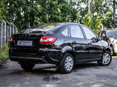 ВАЗ (LADA) Granta 2019 года, 66 989 км - вид 2