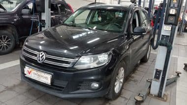 Volkswagen Tiguan 2012 года, 198 201 км - вид 1