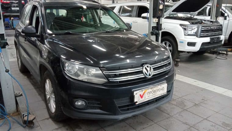 Volkswagen Tiguan 2012 года, 198 201 км - вид 2