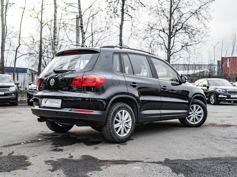 Volkswagen Tiguan 2012 года, 198 201 км - вид 2
