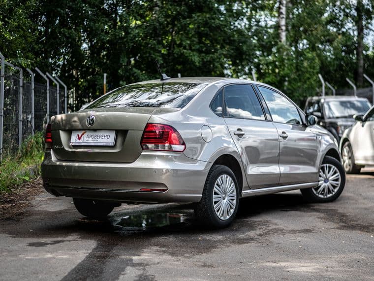 Volkswagen Polo, 2018 - вид 1