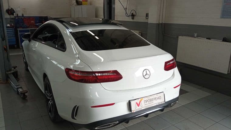 Mercedes-Benz E-класс, 2017 - вид 3
