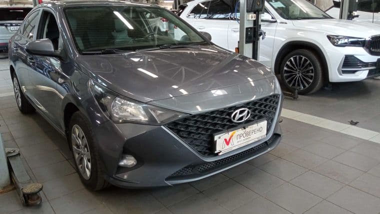 Hyundai Solaris 2021 года, 104 570 км - вид 2