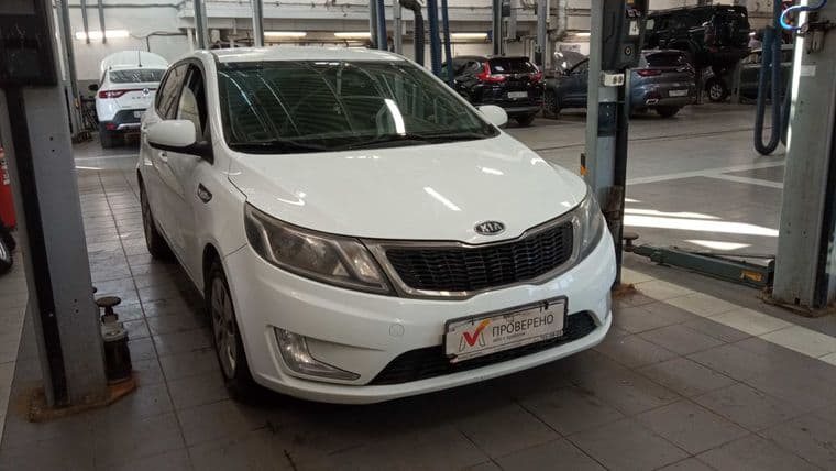 KIA Rio 2012 года, 121 751 км - вид 2