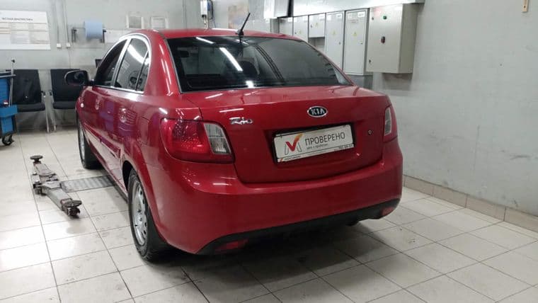 KIA Rio, 2011 - вид 3