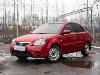 Kia Rio 2011 года, 98 000 км - вид 1