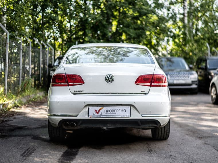 Volkswagen Passat, 2011 - вид 3