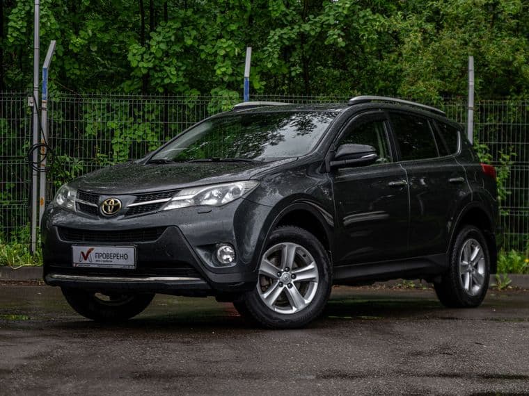 Toyota RAV4, 2013