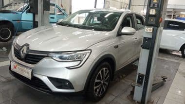 Renault Arkana 2019 года, 105 773 км - вид 1