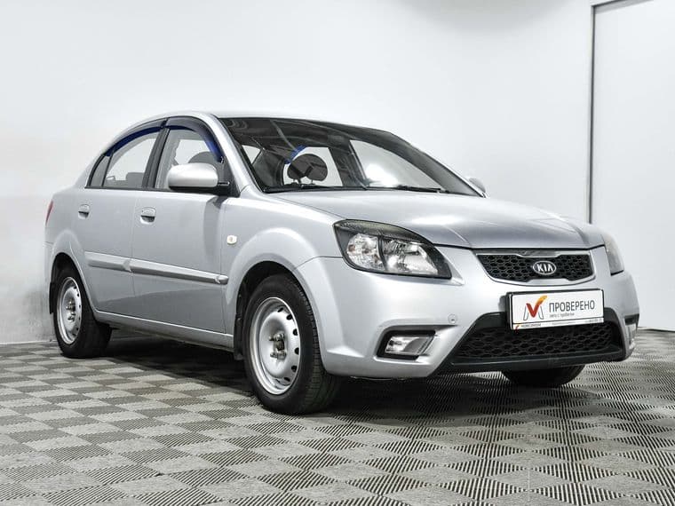 KIA Rio, 2011 - вид 3