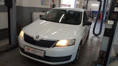 Skoda Rapid 2017 года, 178 764 км - вид 1
