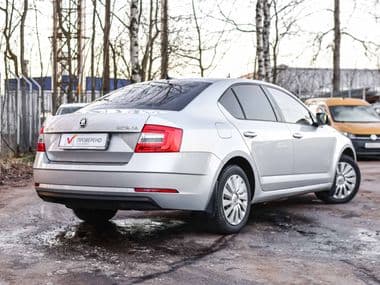 Skoda Octavia 2018 года, 106 070 км - вид 2