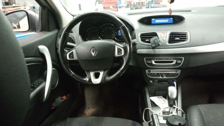 Renault Fluence, 2010 - вид 4
