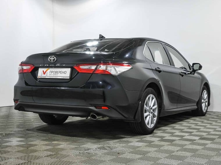 Toyota Camry, 2021 - вид 3