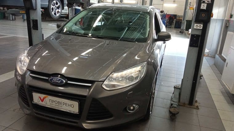 Ford Focus 2012 года, 127 859 км - вид 1