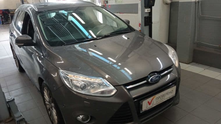 Ford Focus 2012 года, 127 859 км - вид 2