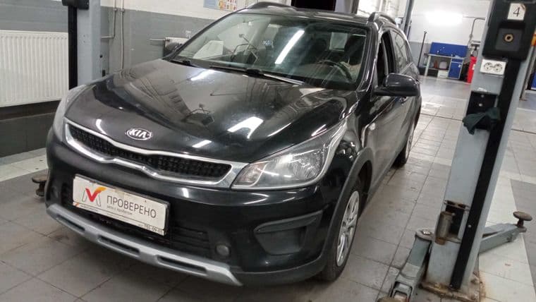 KIA Rio X-Line 2020 года, 73 139 км - вид 1