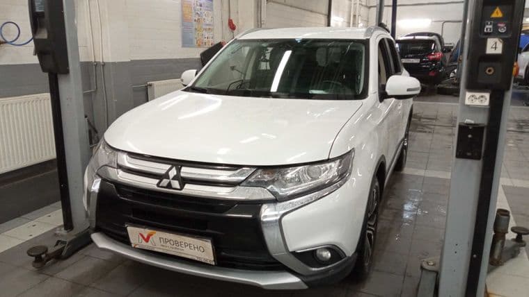 Mitsubishi Outlander, 2017