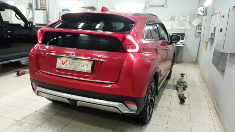Mitsubishi Eclipse Cross 2018 года, 179 937 км | VIN 20384 - вид 2