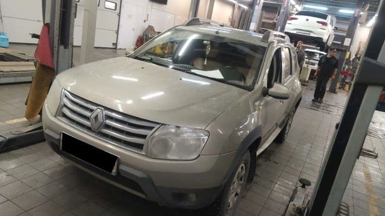 Renault Duster, 2014