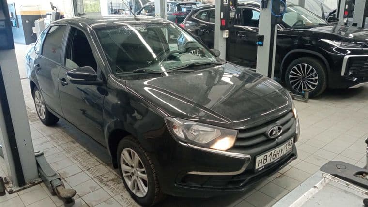 ВАЗ (LADA) Granta 2022 года, 33 500 км - вид 2