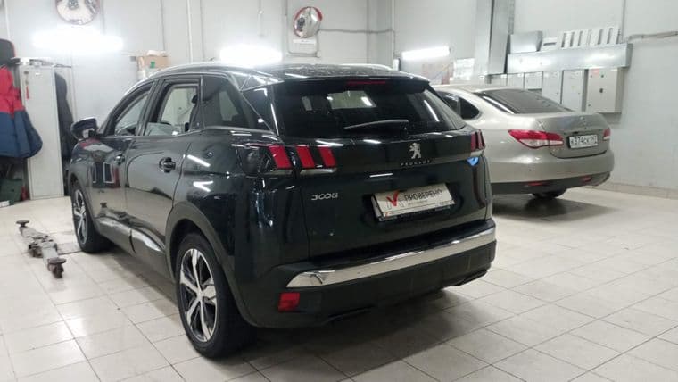 Peugeot 3008, 2018 - вид 3