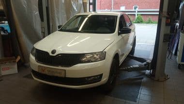 Skoda Rapid 2019 года, 200 441 км - вид 1