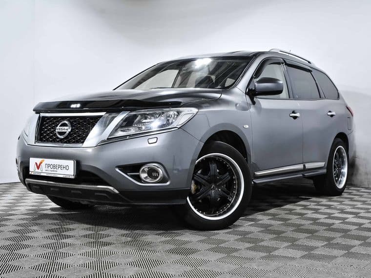 Nissan Pathfinder, 2014