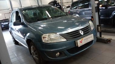 Renault Logan 2010 года, 104 937 км - вид 2