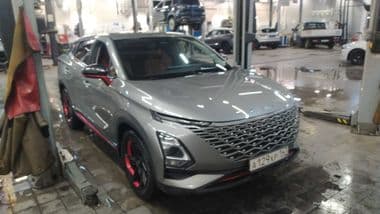 Omoda C5 2022 года, 104 490 км - вид 2