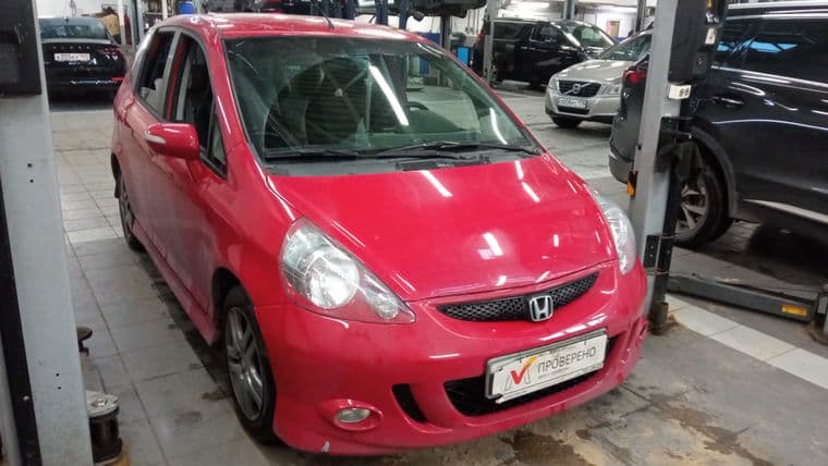 Honda Jazz 2005 года, 156 937 км - вид 2