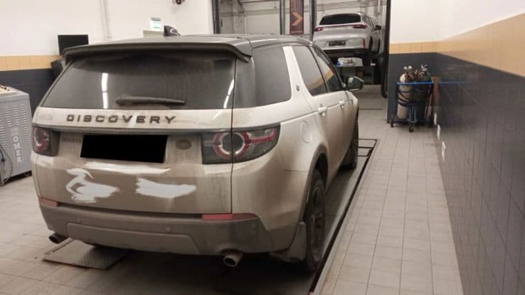 Land Rover Discovery Sport, 2018 - вид 2