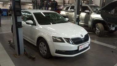 Skoda Octavia 2020 года, 57 379 км - вид 2
