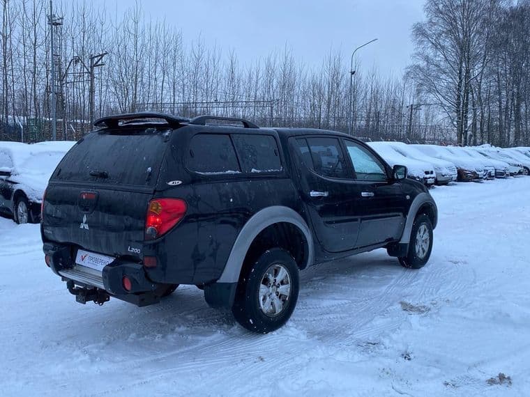 Mitsubishi L200, 2012 - вид 3