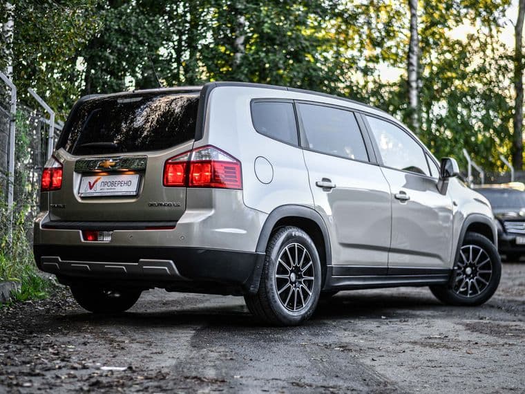 Chevrolet Orlando, 2012 - вид 1