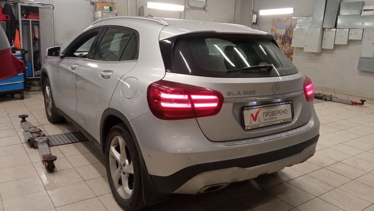 Mercedes-Benz GLA-класс, 2018 - вид 3