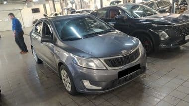 KIA Rio 2013 года, 258 606 км - вид 2