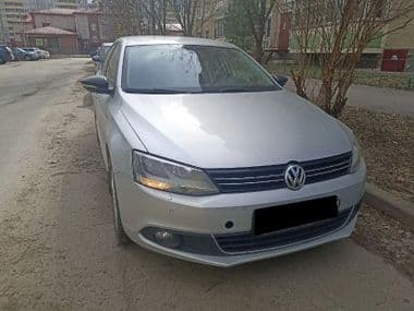 Volkswagen Jetta 2013 года, 158 000 км - вид 2