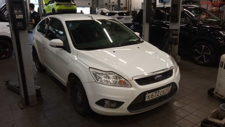 Ford Focus, 2010 - вид 1