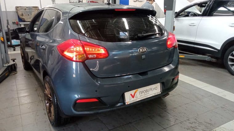 KIA Ceed, 2012 - вид 3