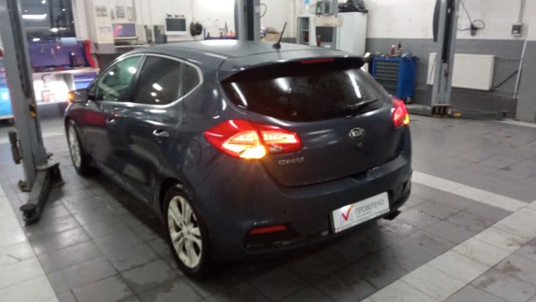 KIA Ceed, 2012 - вид 3