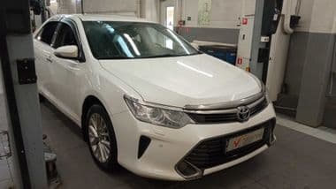 Toyota Camry 2014 года, 247 225 км - вид 2